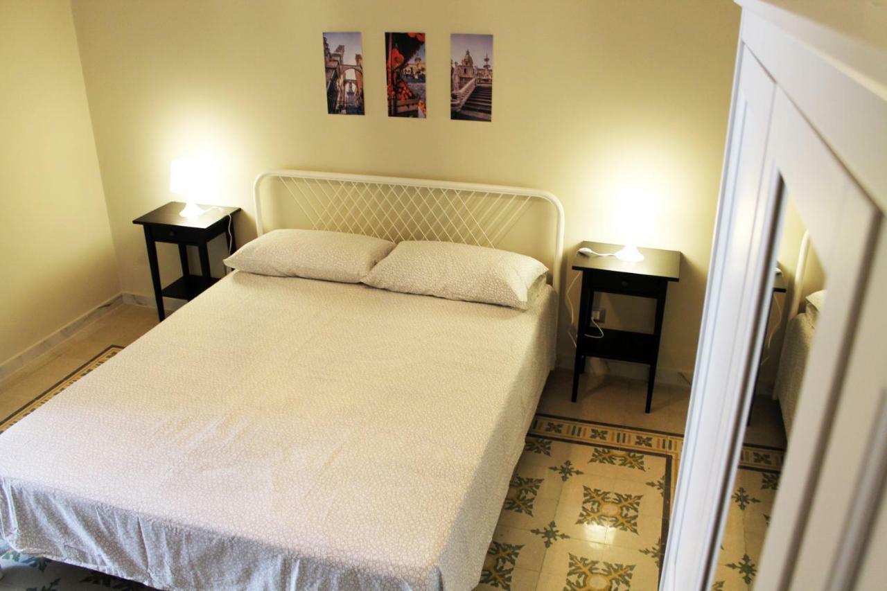 Appartement Casa Verdi, Confortevole Bilocale In Centro, 1° P à Bagheria Extérieur photo